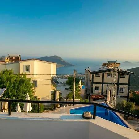 Luxury 4-bed With Private Pool فيلة *