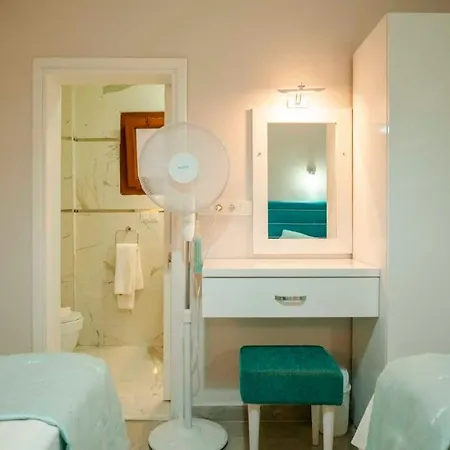 فيلة Luxury 4-bed With Private Pool *